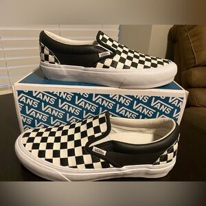 Leather Vans Classic Slip-On VLT LX 'Woven Checker - Black White'  women’s sz 10